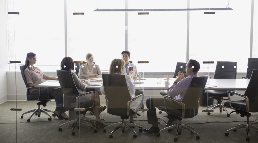 Solo uno de cada cuatro consejos incluyen a mujeres, ¿Cómo mejorar ese dato? / Lau kontseilutik batean bakarrik daude emakumeak.Nola hobetu dezakegu zifra hori?